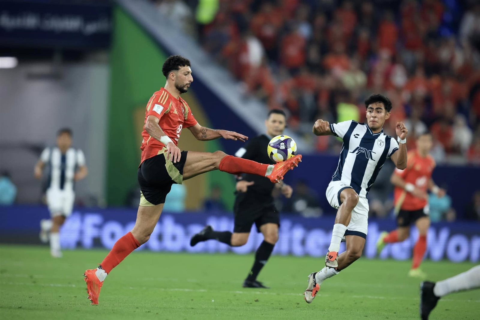 باتشوكا يحصد كأس التحدي على حساب الأهلي.. ويواجه ريال مدريد في نهائي إنتركونتيننتال