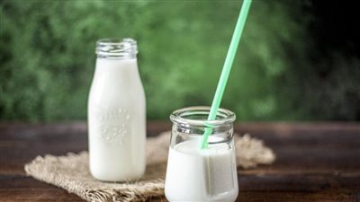 فوائد اللبن الرائب وطريقة تحضيره في المنزل.. وصفة سهلة ومفيدة جدا