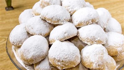 طريقة عمل كعك العيد الناعم.. يذوب في فمك ذوبانا 