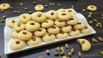 طريقة عمل الغريبة بالكيلو خطوة بخطوة.. حلوى العيد الناعمة 