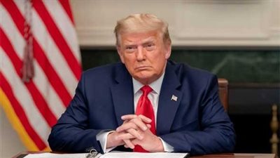 الرئيس الأمريكي يعلن التوصل لاتفاق تجاري تاريخي مع بريطانيا 