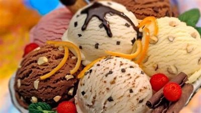 طريقة عمل الايس كريم بالفواكه الطبيعية.. مكونات طبيعية وتكاليف أقل