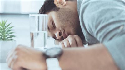 علاج الجفاف عند الكبار في المنزل بـ 6 خطوات.. قاوم حرارة الصيف
