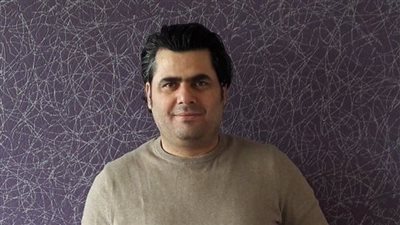 باحث لـ 