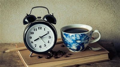 من أجل نوم هادئ.. لا تناول قهوتك في هذا الوقت 