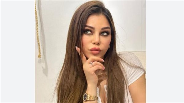 Haifa Wehbe: Lebanese/Egyptian Singer, Actress, and Performer