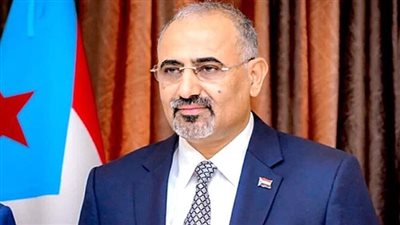 حقنا لن نتنازل عليه ابدًا.. نشطاء بجنوب اليمن يتداولون خطابات الزبيدي وتمسكه بالقضية بالتزامن مع زيارة أمريكا