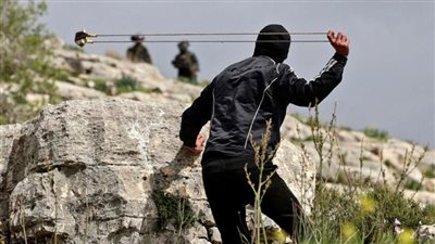 شعارات عنصرية وحرق.. ماذا فعل المستعمرون بمنازل الفلسطينيين غرب رام الله؟