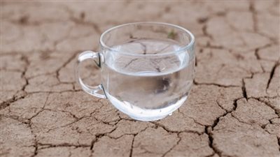 نهر بو الإيطالي على حافة الجفاف الكامل خلال 10 أيام