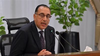 رئيس الوزراء يتابع جهود توفير الأدوية والمستلزمات الطبية بالمستشفيات