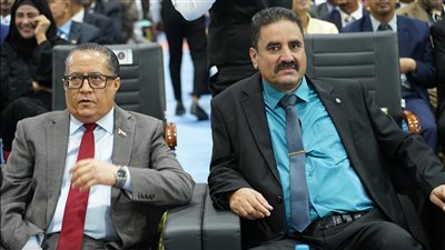 رصد لحظة بلحظة.. مشاركة وحضور كبير في الاجتماع التأسيسي لمجلس العموم بعدن (صور)