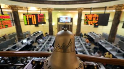 خبير اقتصادي: البورصة المصرية تجاوزت مرحلة جني الأرباح والسوق استعاد توازنه