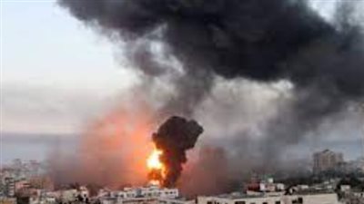 استشهاد 12 فلسطينيًا في قصف إسرائيلي على مدرسة تؤوي نازحين بالنصيرات 