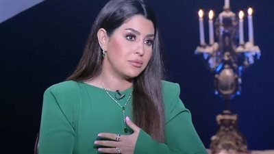 آيتن عامر عن تصريح الوسط الفني كارهين بعض والمصلحة لماهم: 