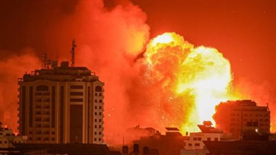 16 قتيلا و40 جريحًا في غارات إسرائيلية على بلدتين جنوب لبنان