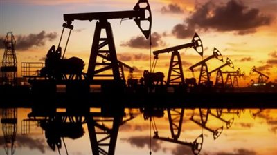 انخفاض أسعار النفط بسبب خسائر الخام بمعدل 0.2%