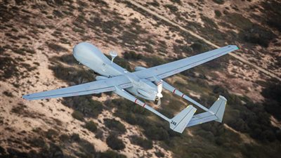 سفينة حربية ألمانية تسقط طائرة مسيرة قبالة ساحل لبنان