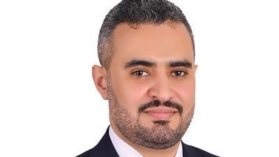 رداً على قيادي حوثي .. عبدالعزيز الشيخ عن الزبيدي: لم يساوم على قضية وطنه وشعبه 