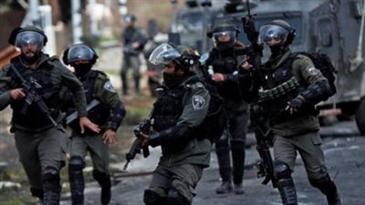 الاحتلال الإسرائيلي يبدأ شق طريق استيطاني بمنطقة عناب بالضفة الغربية