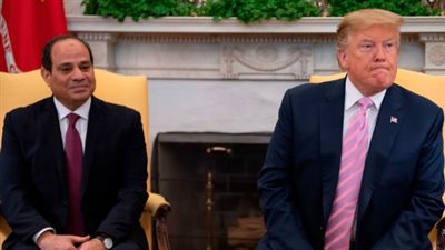 خلال اتصال هاتفي.. الرئيس السيسي يدعو ترامب لزيارة مصر قريبًا 