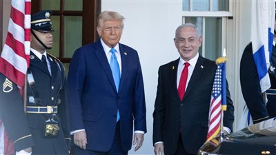 رفض عربي وعالمي لتصريحات ترامب بشأن تهجير الفلسطينيين (فيديوجراف)