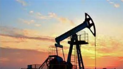 تراجع معدلات إنتاج النفط الخام الليبي إلى مليون و395 ألف برميل