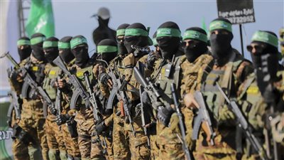 يديعوت أحرونوت: حماس ستطلب الإفراج عن أسماء بارزة ضمن الصفقة المرتقبة