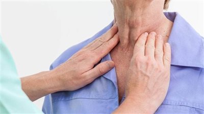 7 طرق لعلاج أمراض الغدة الدرقية بأمان وبشكل صحيح
