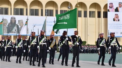 كلية الملك خالد العسكرية تعلن بدء التسجيل لحملة الثانوية العامة للعام 1447هـ.. آلية التسجيل الإلكتروني