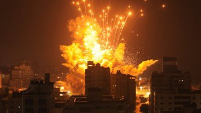 15 شهيدا بينهم 6 أطفال فى غارة إسرائيلية على منزل بغزة