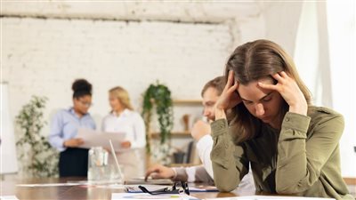 كيفية إدارة التوتر.. 5 تقنيات فعالة للشعور بالراحة والهدوء سريعًا