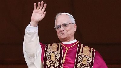 بابا الفاتيكان: السلام في أوكرانيا لا يمكن تأجيله