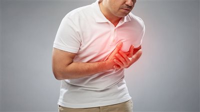 أسباب النوبة القلبية.. عوامل محفزة وفئات أكثر عرض للإصابة
