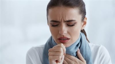 السعال الجاف.. الأسباب والأعراض والحلول
