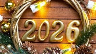دليلك الشامل لرسائل تهنئة عام 2026 بالإنجليزية مع الترجمة للعربية