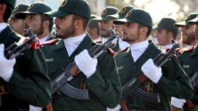 إيران: سنطعم أسماك القرش بأجساد جنود أمريكا.. وترامب أدخلهم مستنقع الموت