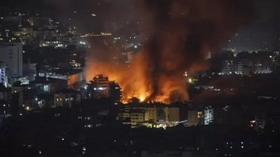 الظلام يخيم على لبنان بعد انهيار شبكة الكهرباء