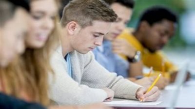 انطلاق الماراثون الامتحاني واستراتيجية الوزارة للتطوير.. تفاصيل جدول الشعب العلمية والادبية 2026