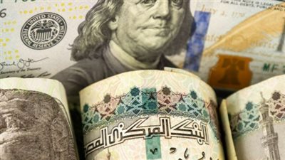 تطورات سعر الدولار مقابل الجنيه المصري في العطلة الأسبوعية للبنوك