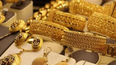 انخفاض طفيف في سعر الذهب خلال تعاملات اليوم الاثنين