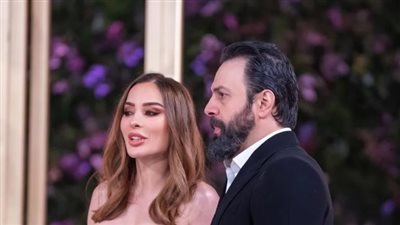 موقف محرج لوفاء الكيلاني على السلم في Joy Awards يتصدر مقاطع السوشيال ميديا