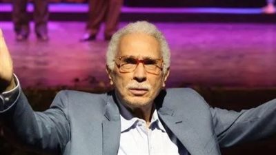 قصة صعود عبد الرحمن أبو زهرة من معهد الفنون المسرحية إلى قمة المجد الفني