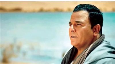 محمد فؤاد في السينما والدراما.. بصمات خالدة بدأت بـ 