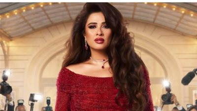 ياسمين عبد العزيز تفتح قلبها للجمهور وتكشف أسرار عودتها للسينما عبر إنستجرام