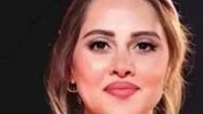 ياسمين رئيس تتألق في فيلم 
