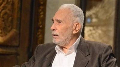 أحمد أبو زهرة: 