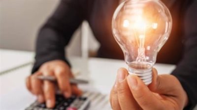 دليلك الشامل لترشيد استهلاك الكهرباء 2026 وخفض فاتورتك بنسبة 50%