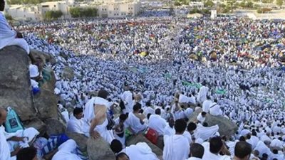 ملحمة مصرية بالأراضي المقدسة: تفاصيل خطة بعثة الحج لتصعيد 18 ألف حاج من القرعة