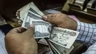 الانعكاسات الاجتماعية والاقتصادية لقرار تبكير الصرف في الأسواق المصرية