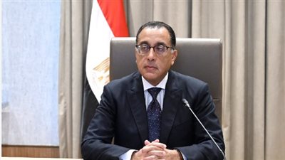 الحكومة المصرية تجدد اعتماد نظام الأونلاين الأسبوعي للعاملين بالمنشآت والجهات الرسمية